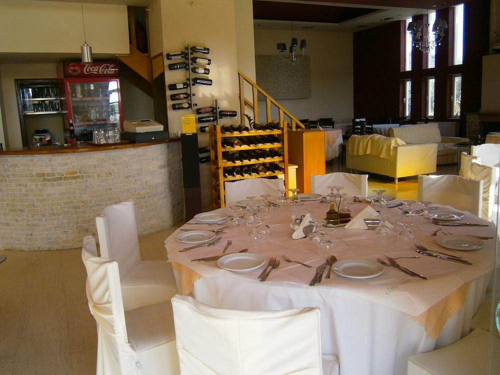 Kaiafas Aparthotel